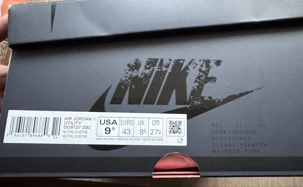 Jordan 1 High Parashute “Neutral Olive “