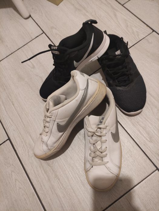 Adidași Nike, 2 perechi M39