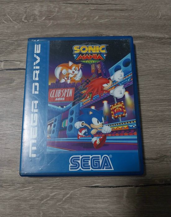 Ps4 slim 512GB с 3 игри!