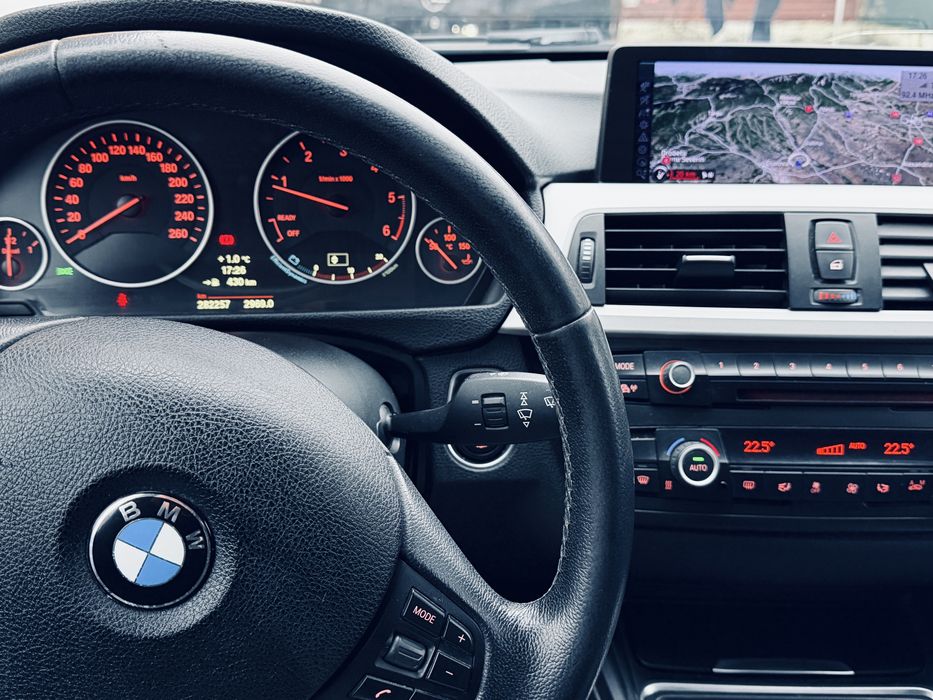 Bmw seria 3 F30 an 2013