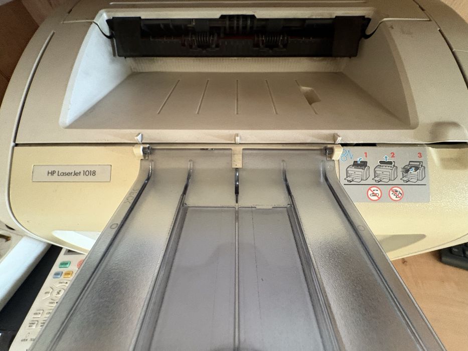 Принтер HP LaserJet 1018