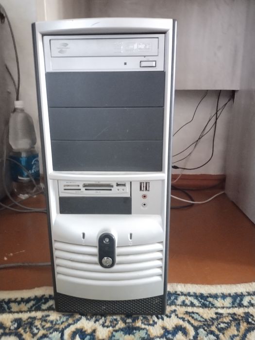 Продаю компьютер