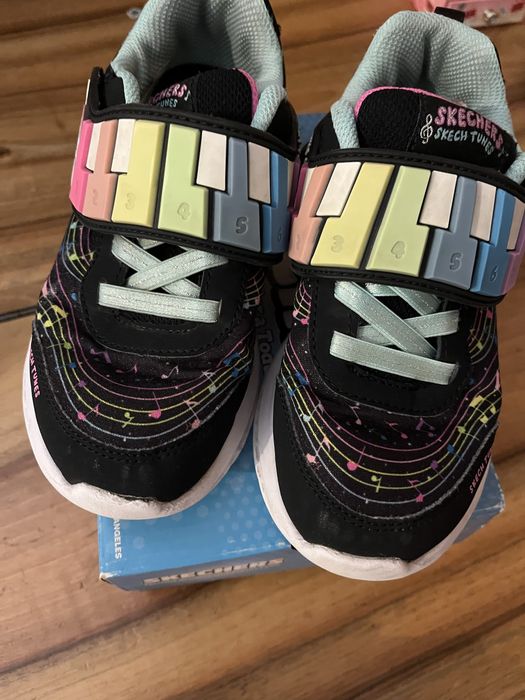 Adidas skechers m 33