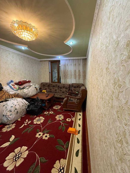 СРОЧНО Продаётся своя 3-х ком-ную квартиру Чиланзар 15 квартал, 26 дом