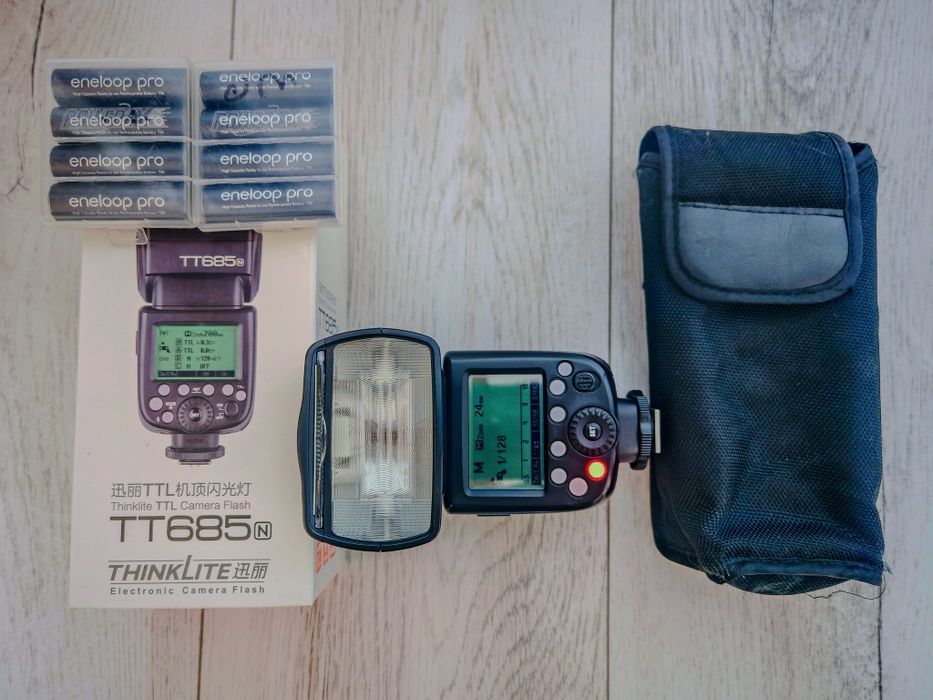 Blitz Godox TT685n+2 seturi acumulatori