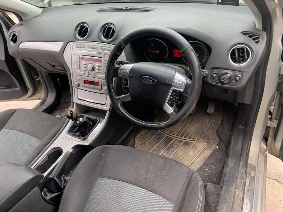 Ford Mondeo MK4 2.0 TDCi an 2010 1.8 tdci