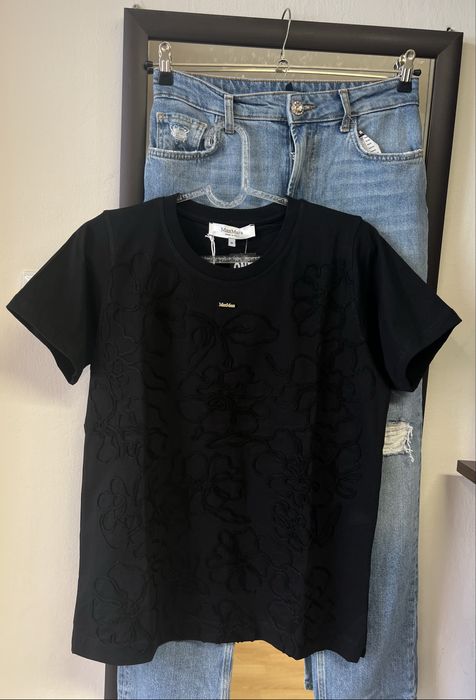 Дамски тениски”Max Mara”