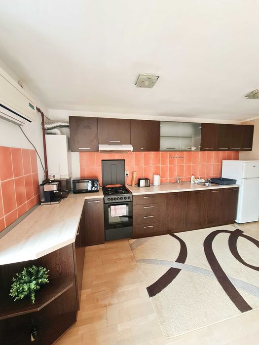 Penthouse spațios de închiriat | 80 mp | 2 băi | Dressing | 2 balcoane | Zona Timocului - Badea Cârțan