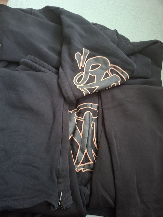 Syna World OG Syna - black/rose gold екип