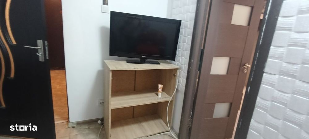 Apartament parter/piața Iancului