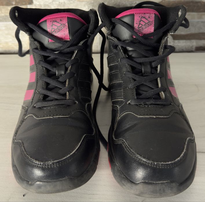 Маратонки adidas