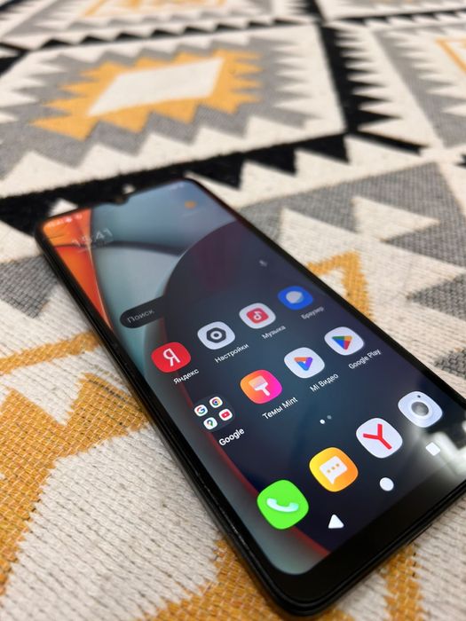 Redmi A3 в хорошем состоянии