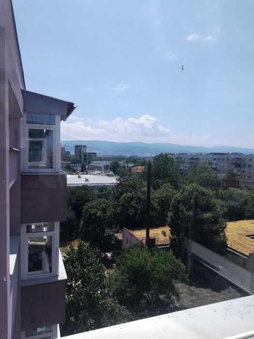 Продава се Тристаен апартамент в Пловдив, Изгрев - 82 кв.м за 793 €/кв.м - Снимка #21