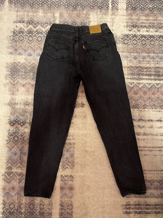 Levi’s 80’s Mom Jeans