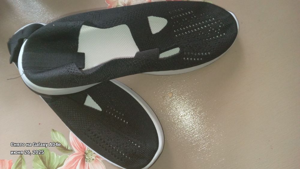 Продам мокасины летние.