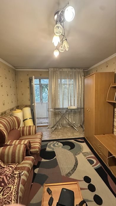 Отдаю мебель, гарнитуры