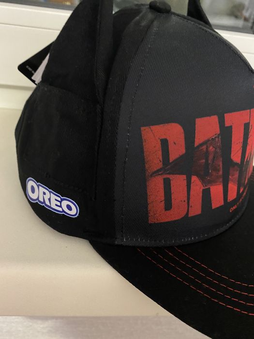 Продам новую кепку BATMAN