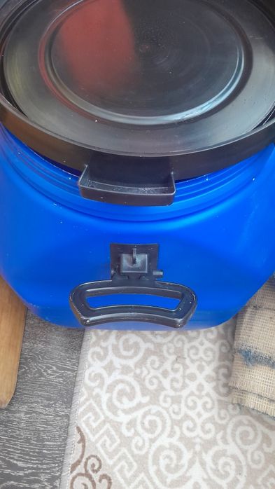 Продам бочку 40 литров