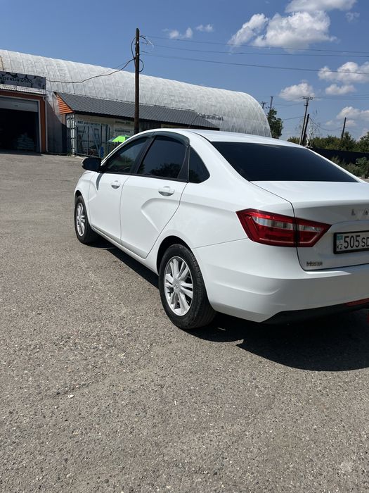 Продам Лада Веста