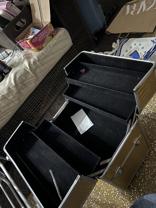 Geanta/troler make up