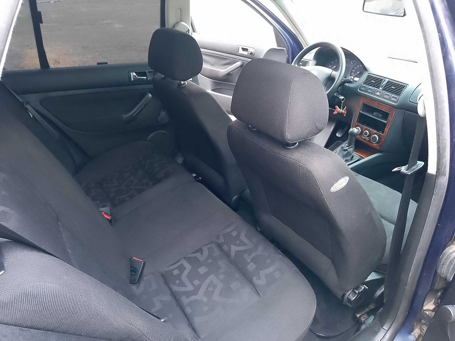 Фолксваген Голф 4 1.4 16v Климатик нов внос Германия Webasto печка