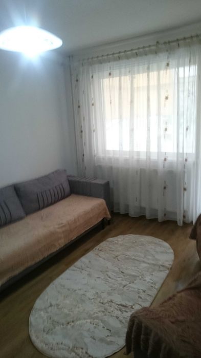 P.F.-Inchiriez Apartament 2 Camere SD. Conf.1 Etaj 1 Tatarasi-Flora