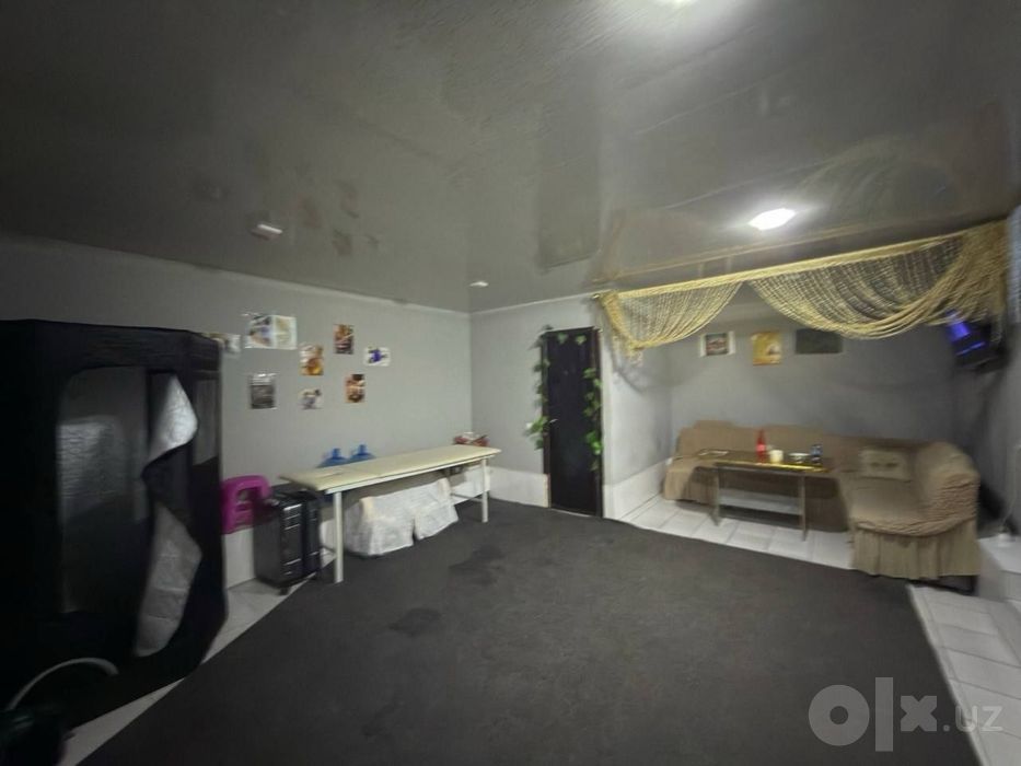 Нежилое | М. Улугбек, 335 м², потолки 3 м, паркинг | $110K