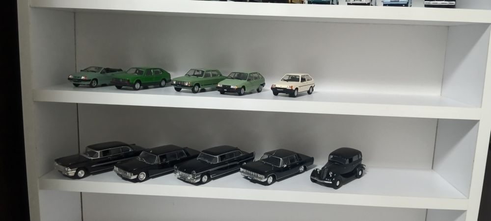 Коллекционные модели 1:43