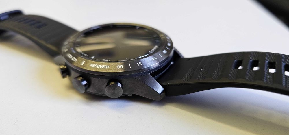 Ceas Garmin Marq Athlete - set complet cu acte si cutie + 2 bratari