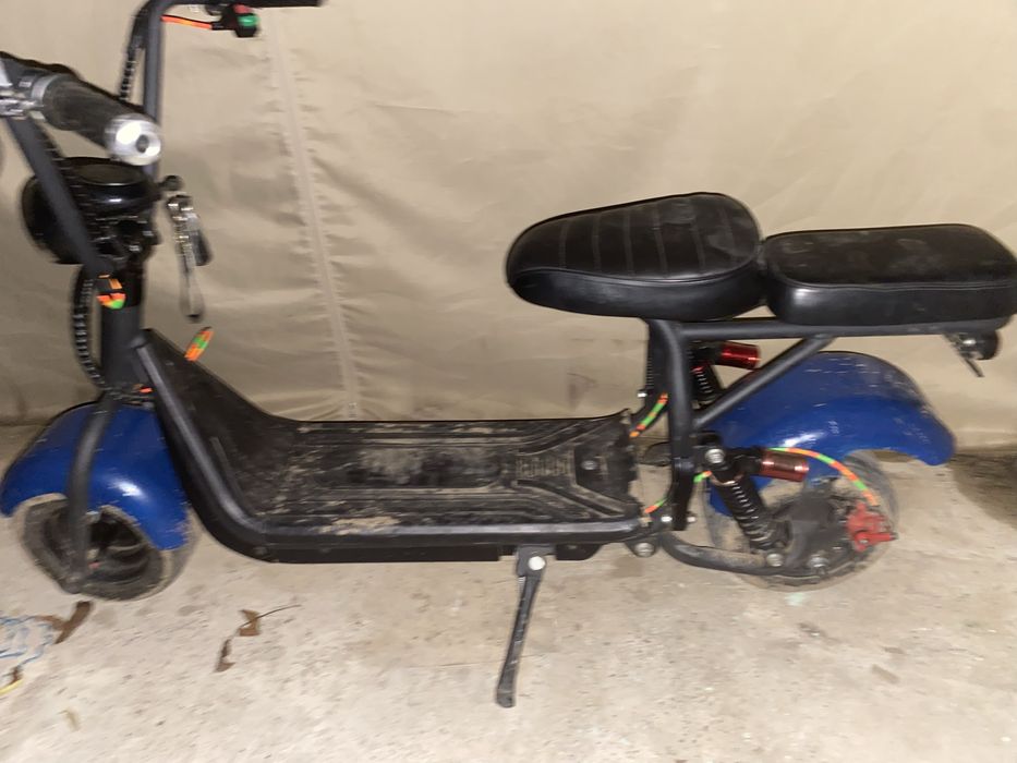 Vand/Schimb cu Iphone Mini Harley Stil, Confort și Libertate!