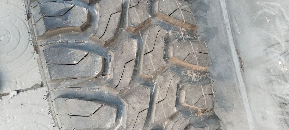 Thunderer TRAC GRIP M/T запаска