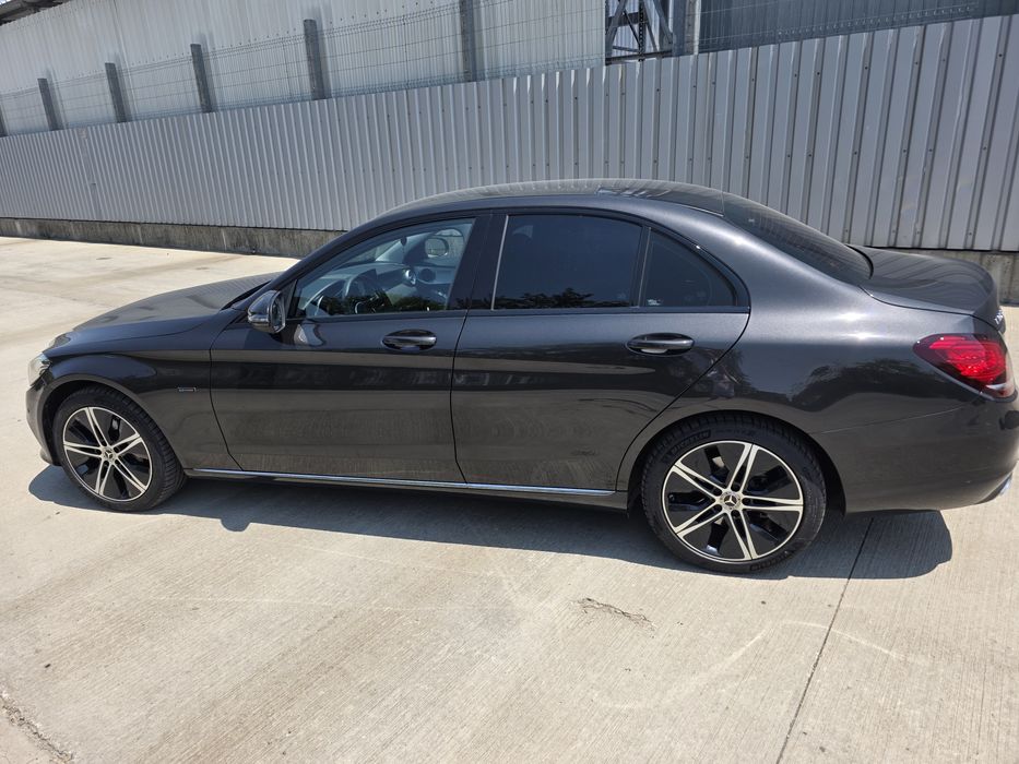 MERCEDES-BENZ C-Class 2021 — imagine 3