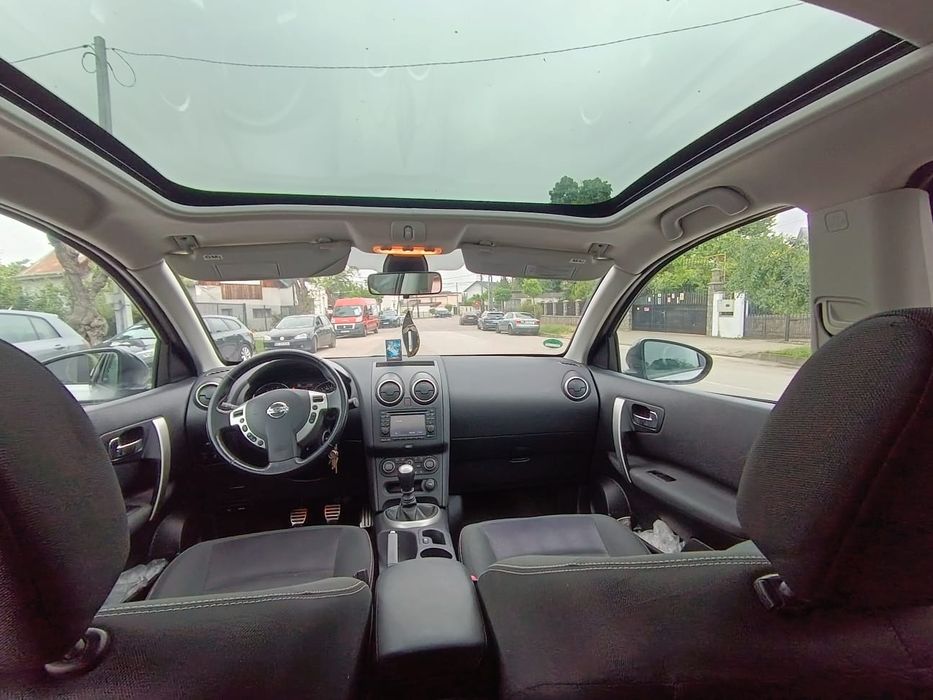 Nisan Qashqai  Tekana