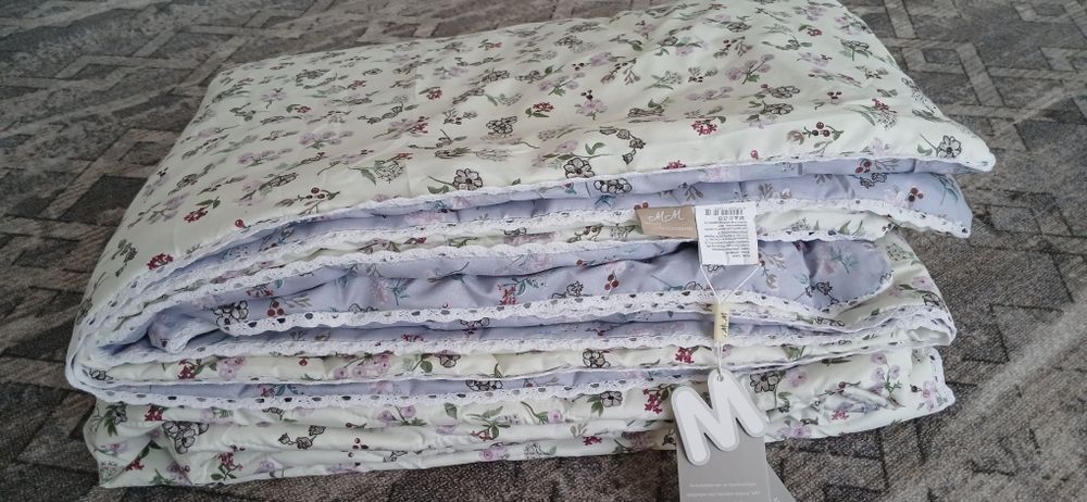 Двустороннее одеяло 200×2300