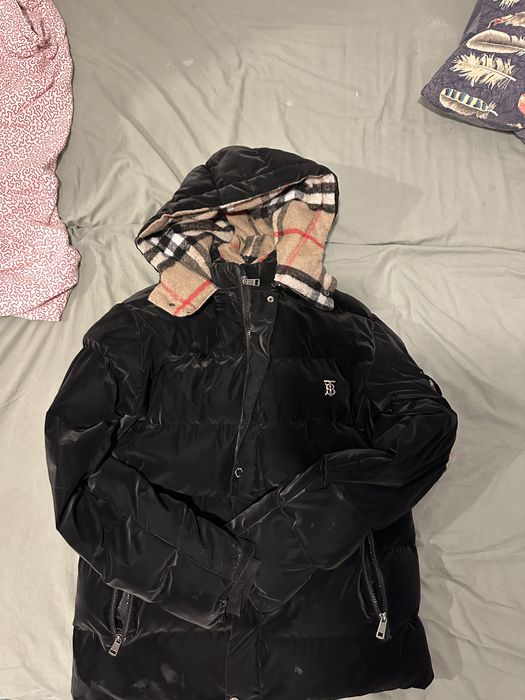 Geaca Burberry neagra