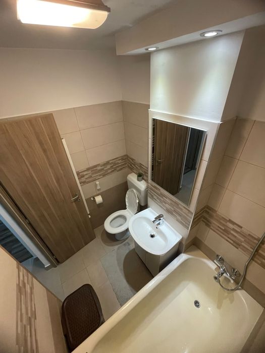 Inchiriez apartament 2 camere