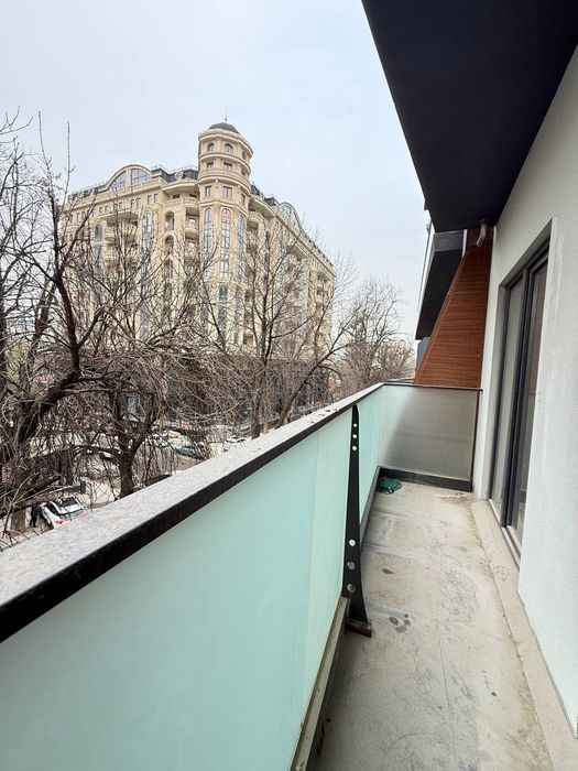 Продаётся 2/4/9 квартира, Алайский рынок, ор Дархан