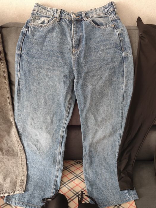 Женские молодежные вещи