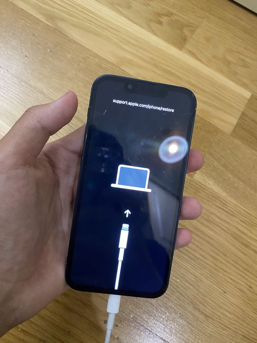 iPhone 13 mini 128GB на восстановление / под ремонт