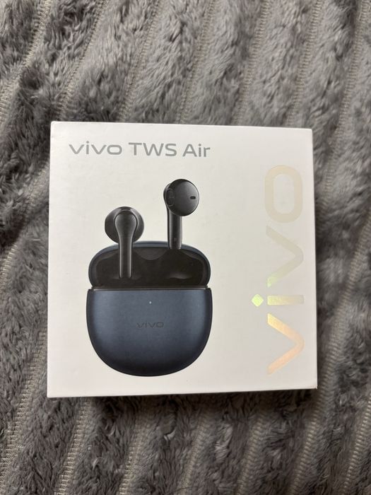 Продам наушники Vivo Air