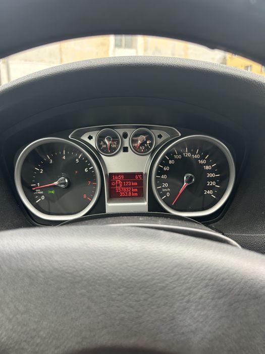 Ford Focus 1.6 Benzina