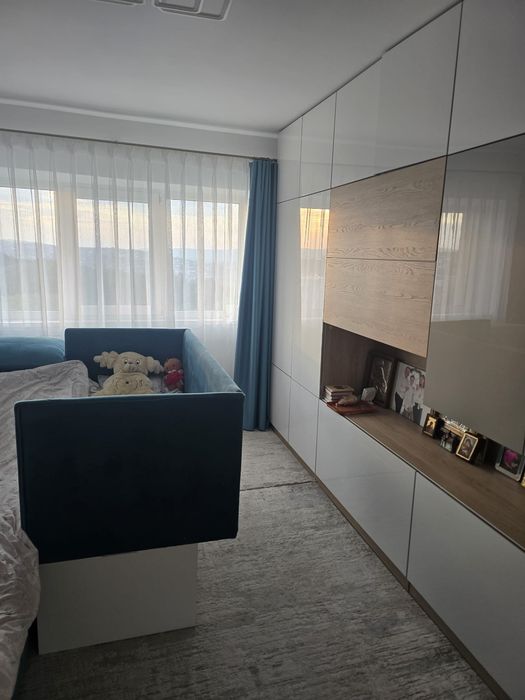 Vând apartament 2 camere George Enescu