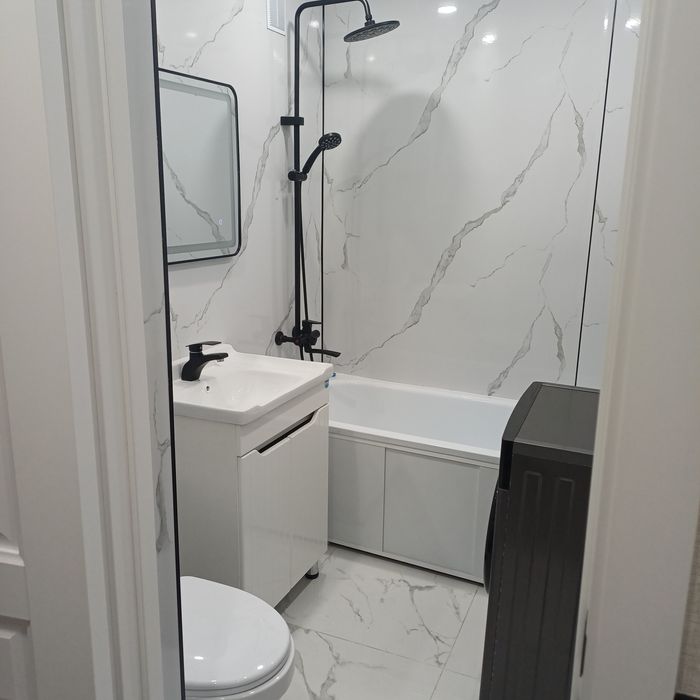 2х.ком. квартира.  Р-он 6, 2 школы .