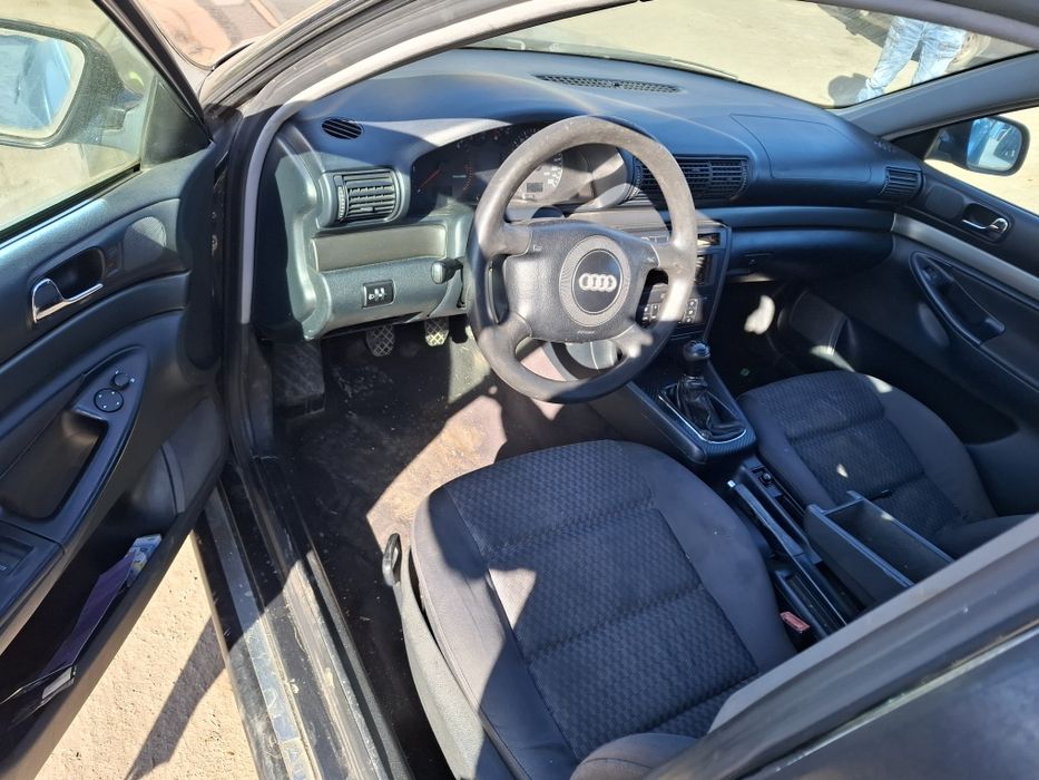 Elemente Caroserie Audi A4 B5 Facelift 1.9TDi 90 cp AHH