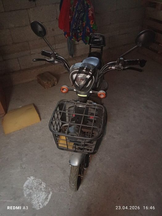 Скутер,б/у,нужен ремонт