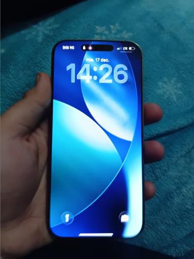 Vand iphone 16 pro max impecabil