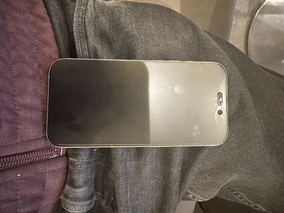 iphone 15 pro cu 4 huse