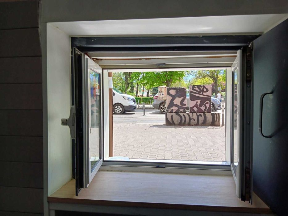 Дава се под наем Магазин в София, Център - 20 кв.м за 510 € - Снимка #8