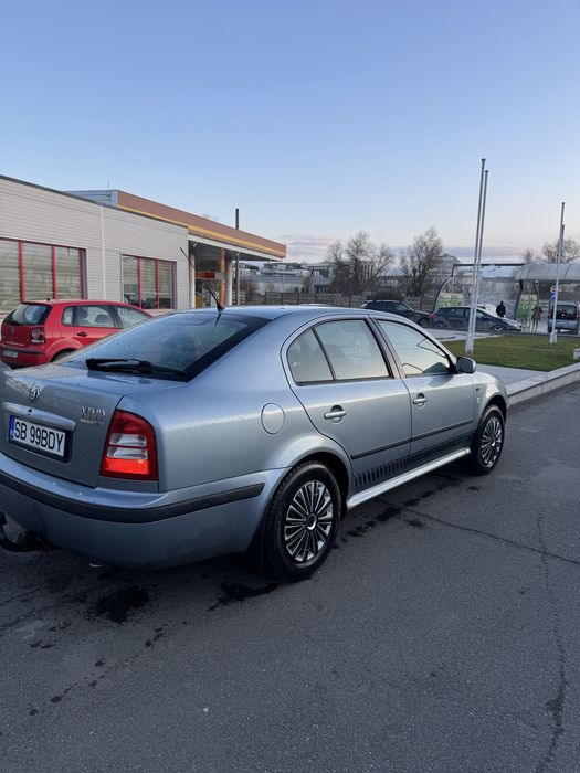 Skoda Octavia 1.6 i