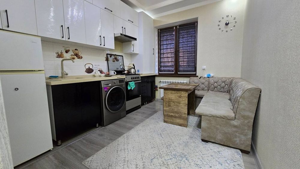 Продаётся 1/1/4 Буюк ипак йули метро